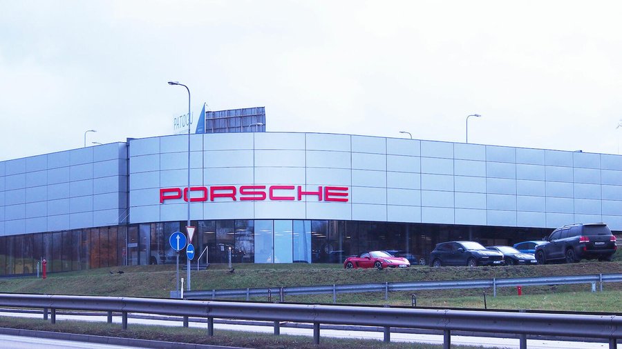 Porsche Center Vilnius